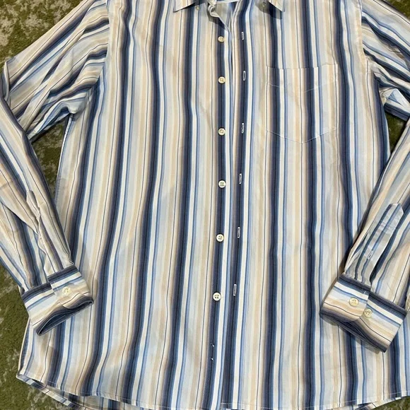 Men collar Gap long sleeve shirt - Picture 2 of 5